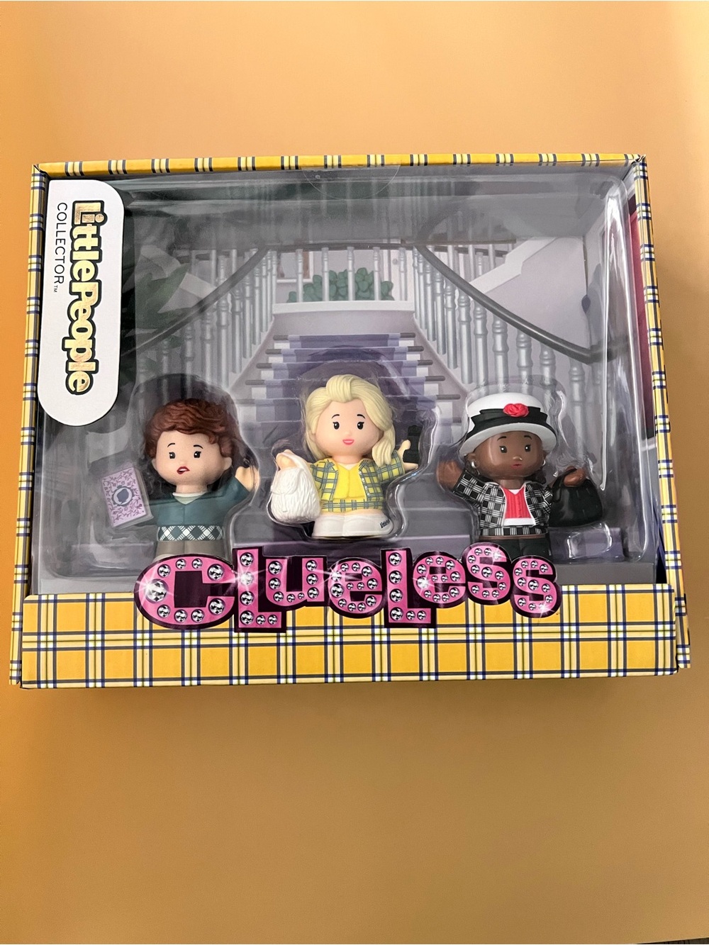 Little People Clueless